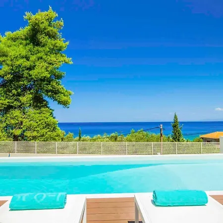 Lefki Villa *
