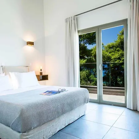 Lefki Villa